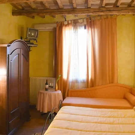 Pensionat La Vecchia Stazione 3*