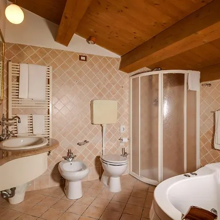 La Vecchia Stazione 3* 拉文纳