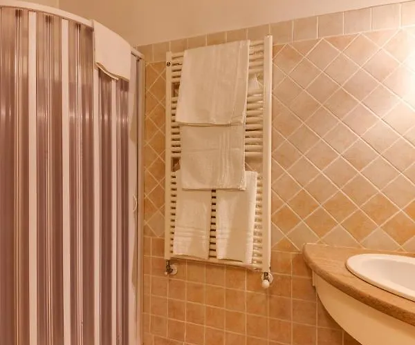 Guest house La Vecchia Stazione 3*