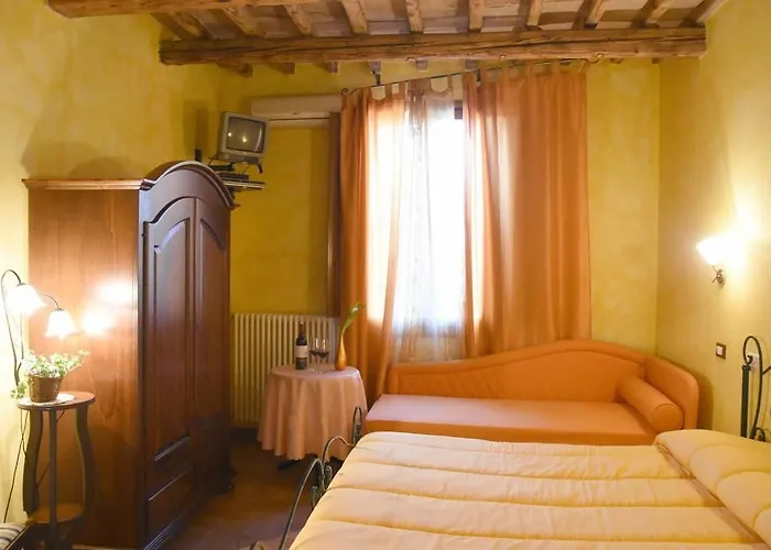 Pensionat La Vecchia Stazione 3*